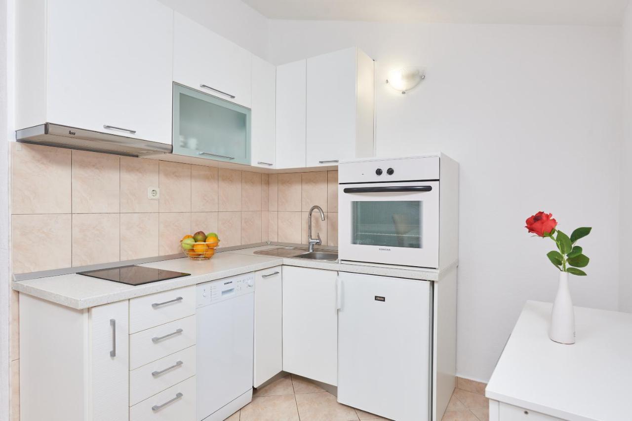 Apartments Lumi Rogoznica  Kültér fotó