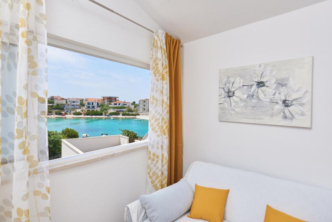 Apartments Lumi Rogoznica  Kültér fotó