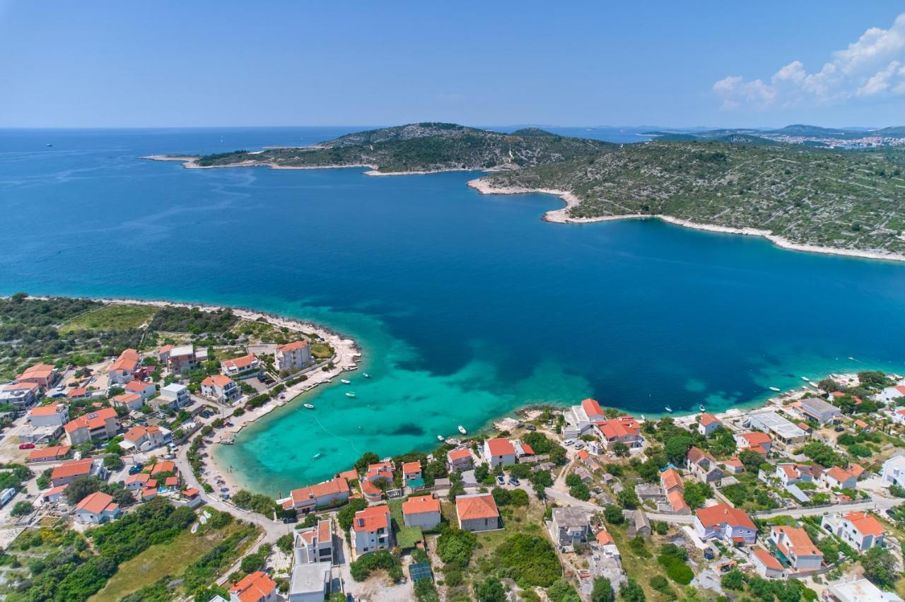 Apartments Lumi Rogoznica  Kültér fotó