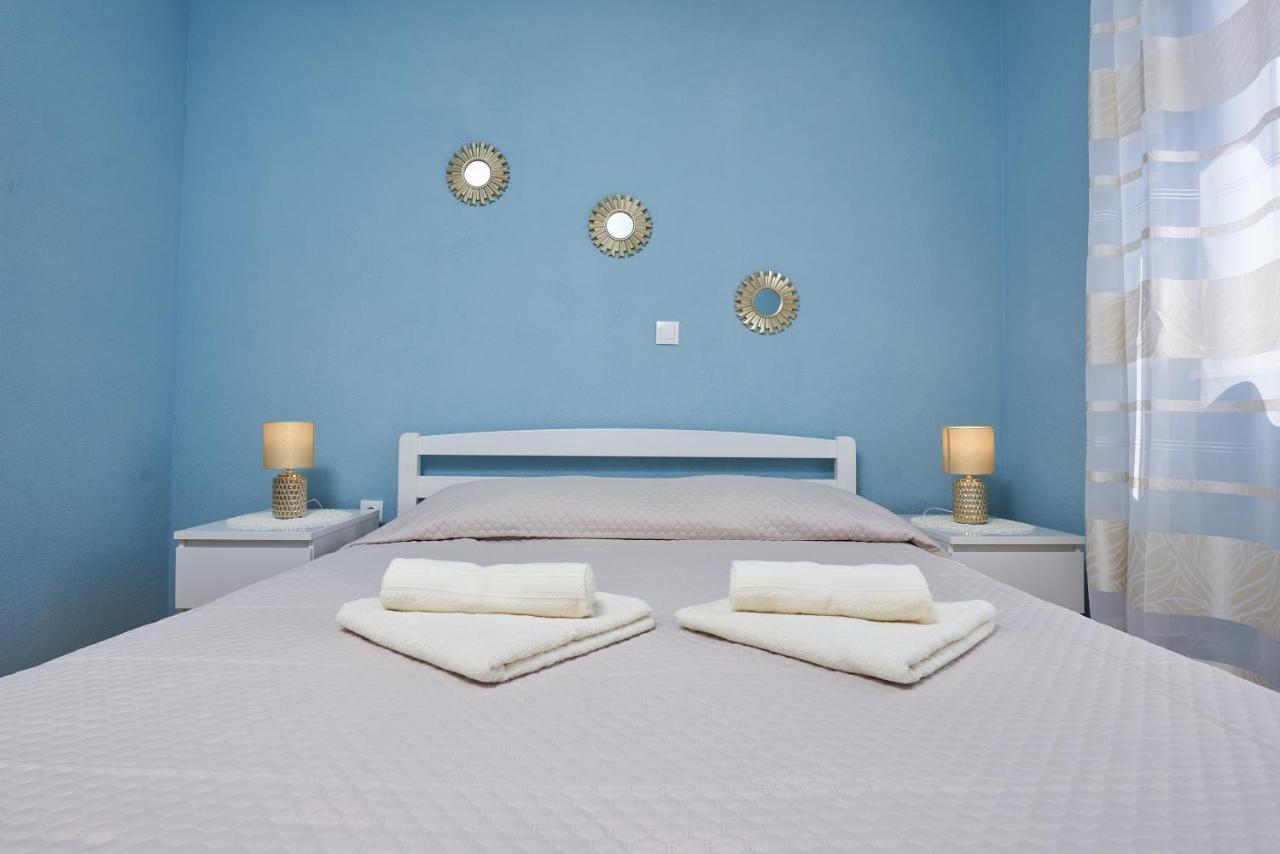 Apartments Lumi Rogoznica  Kültér fotó